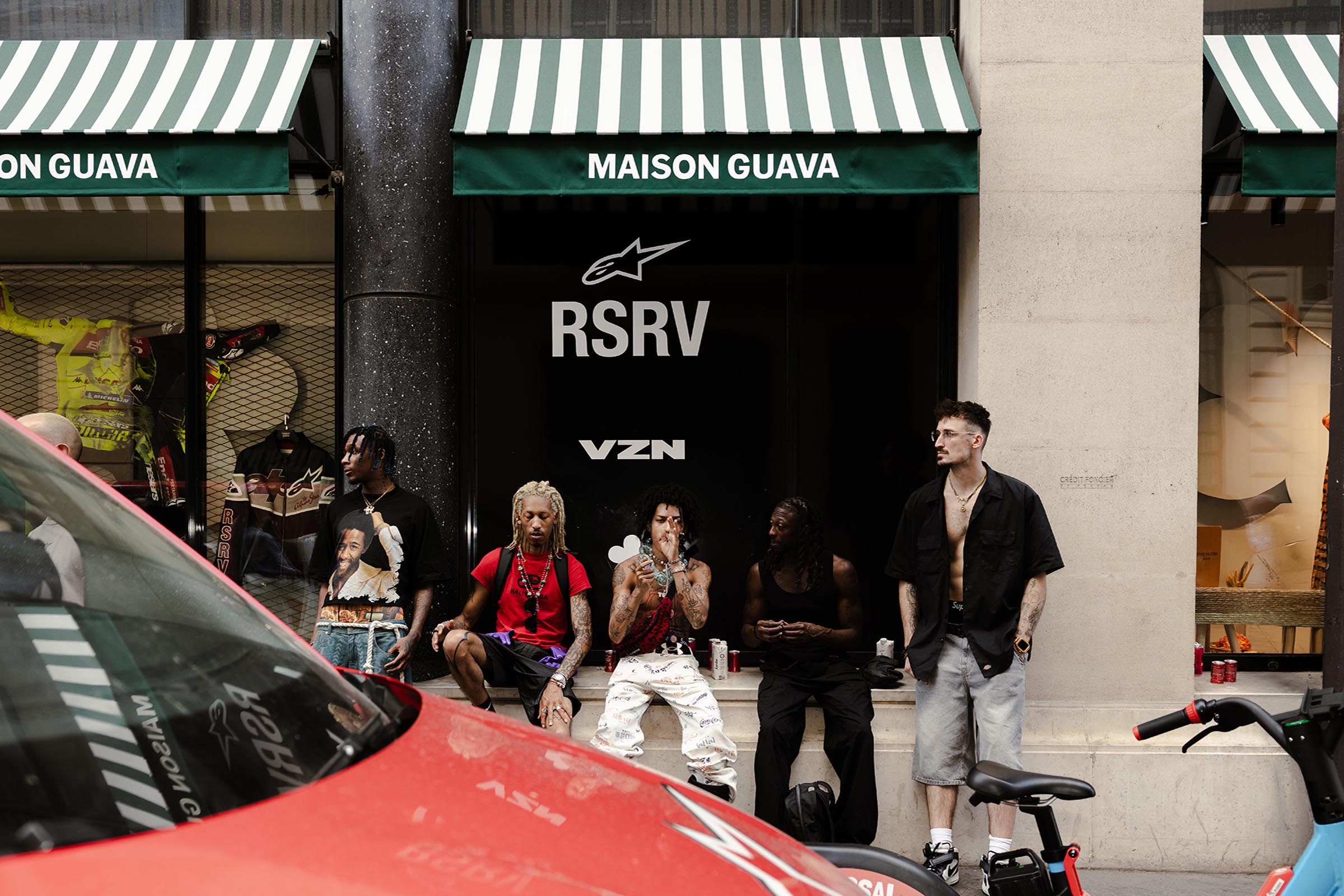THE GRIT ERA COMES TO PARIS